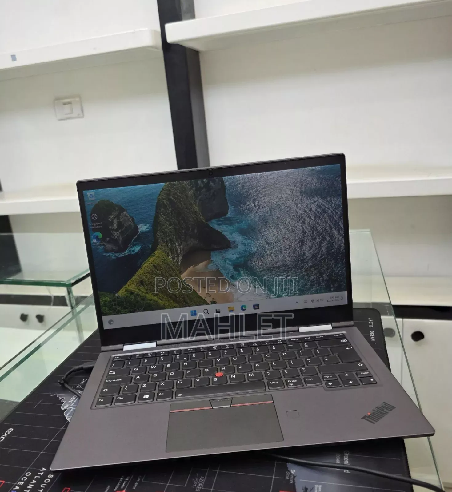 New Laptop Lenovo ThinkPad X1 Yoga 16GB Intel Core i7 SSD 512GB