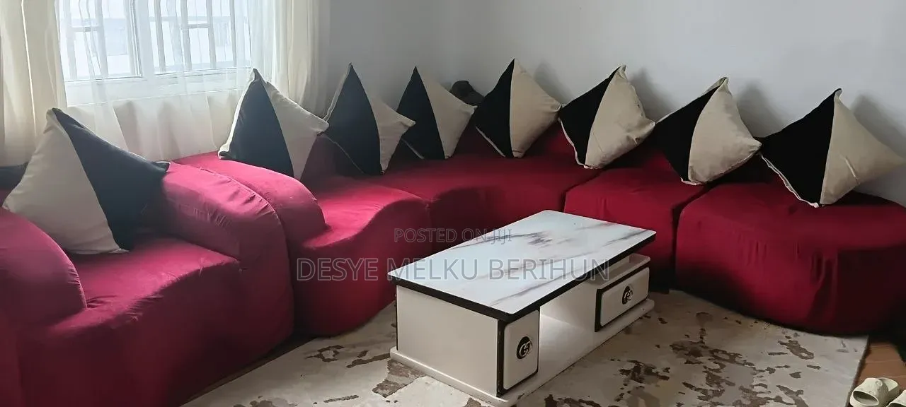 Sofa Koye Feche