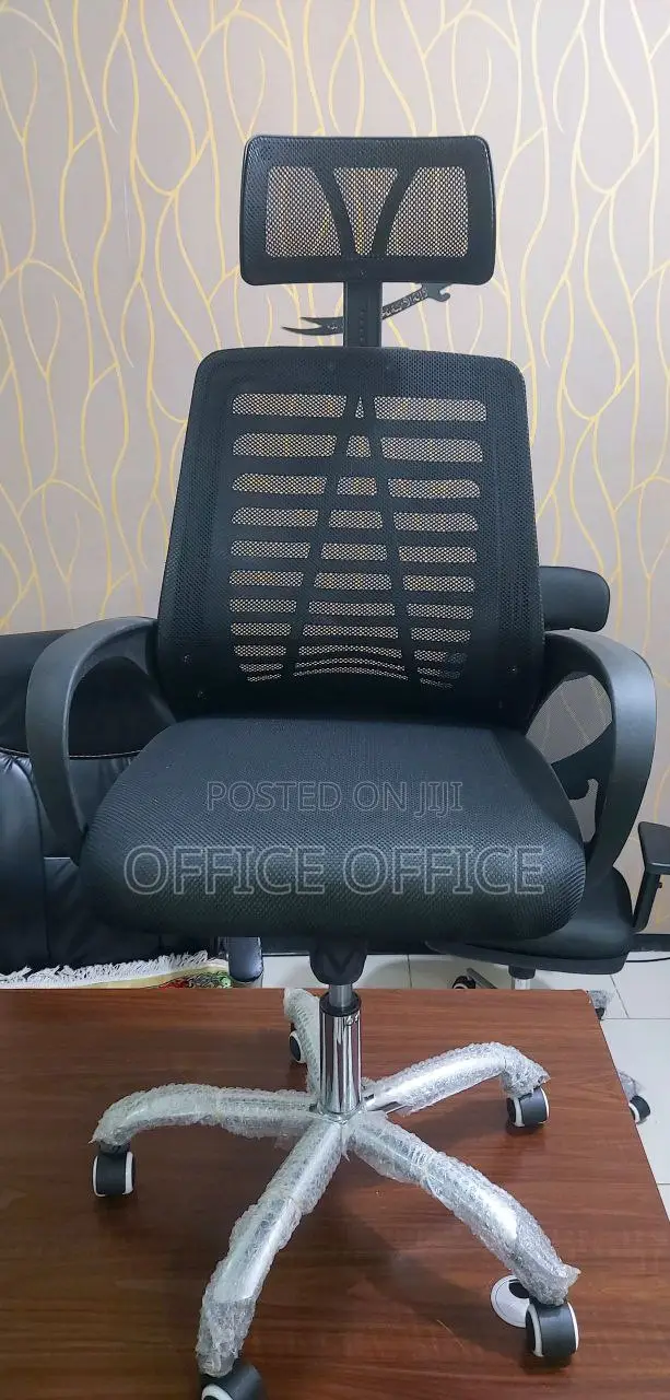 Secaketer Chairs