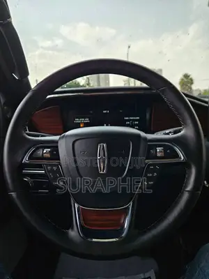 Lincoln Navigator 2020 White