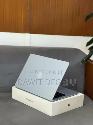 New Laptop Apple MacBook Air 2026 M5 16GB Apple M5 Max SSD 512GB