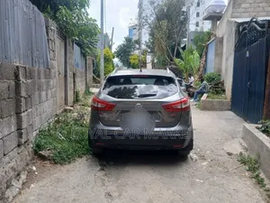 Nissan Qashqai 2017 Gray