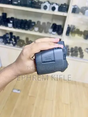 Camera Canon R