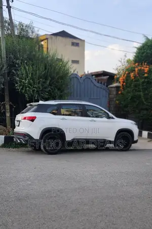 Toyota Rush 2023 White