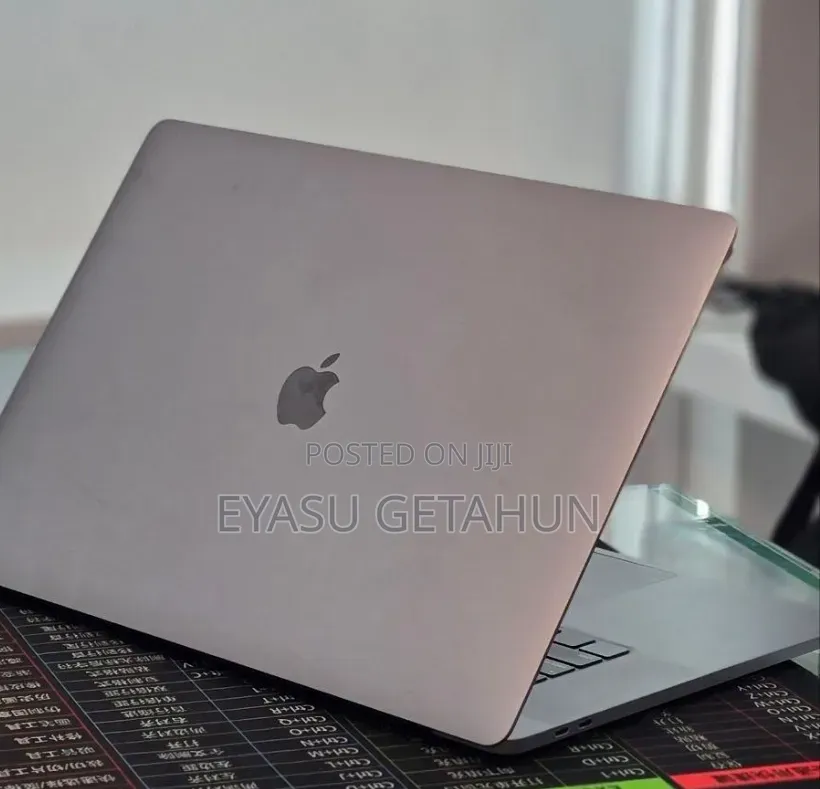 New Laptop Apple MacBook Pro 2019 64GB Intel Core i9 SSD 512GB