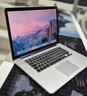 New Laptop Apple MacBook Pro 2015 16GB Intel Core i7 SSD 256GB