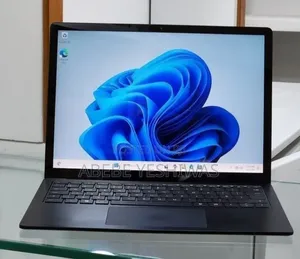 New Laptop Microsoft Surface Laptop 4 16GB Intel Core i7 SSD 512GB
