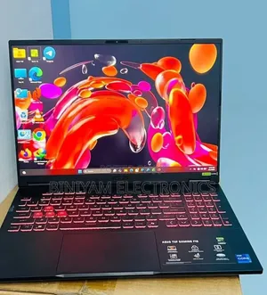 New Laptop Asus TUF Gaming F16 32GB Intel Core i7 SSD 1T