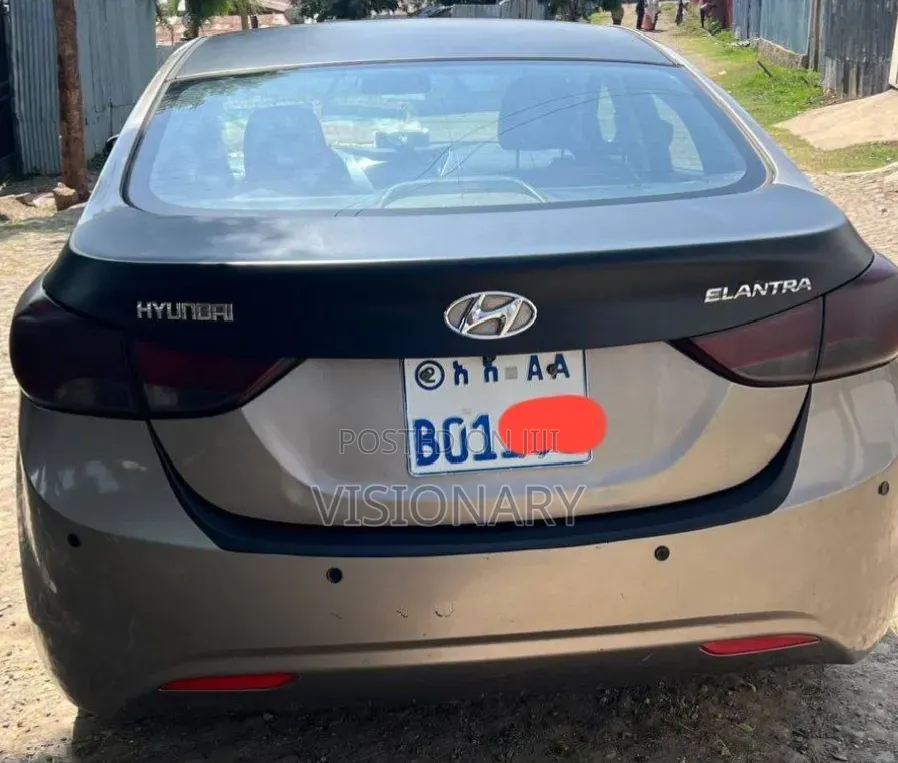 Hyundai Elantra 2012 Gray