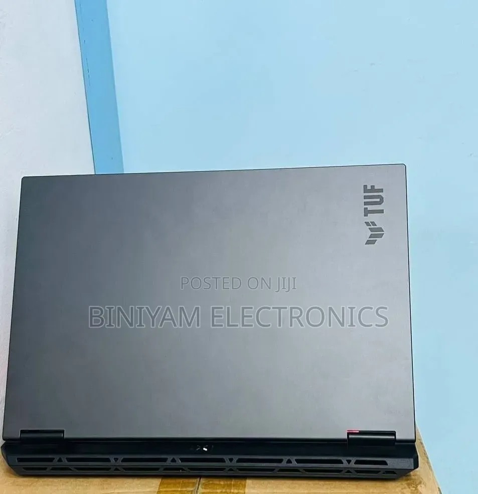 New Laptop Asus TUF Gaming F16 32GB Intel Core i7 SSD 1T