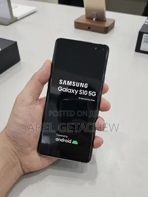 New Samsung Galaxy S10 5G 256 GB Black
