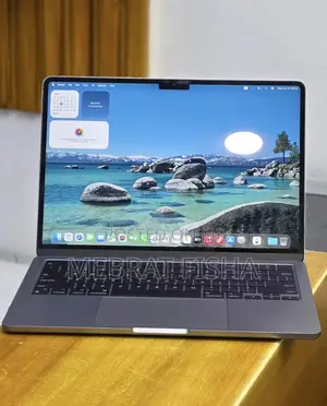 New Laptop Apple MacBook Air 2022 M2 8GB Apple M2 SSD 256GB