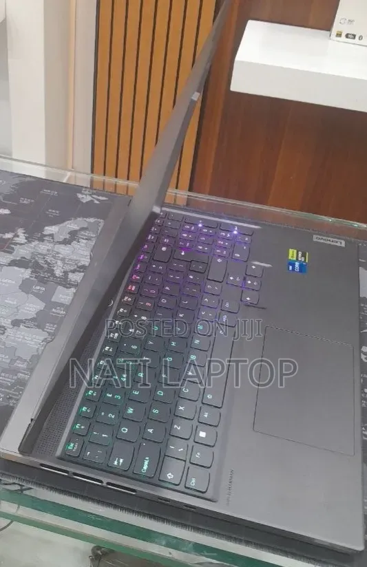New Laptop Lenovo 16GB Intel Core i7 SSD 512GB