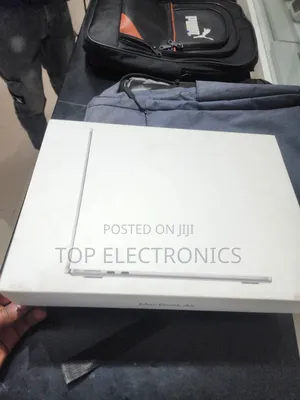 New Laptop Apple MacBook Air 2026 M5 16GB Apple M5 SSD 512GB