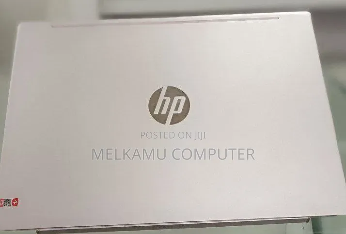 New Laptop HP Pavilion 14 8GB Intel Core i5 SSD 512GB