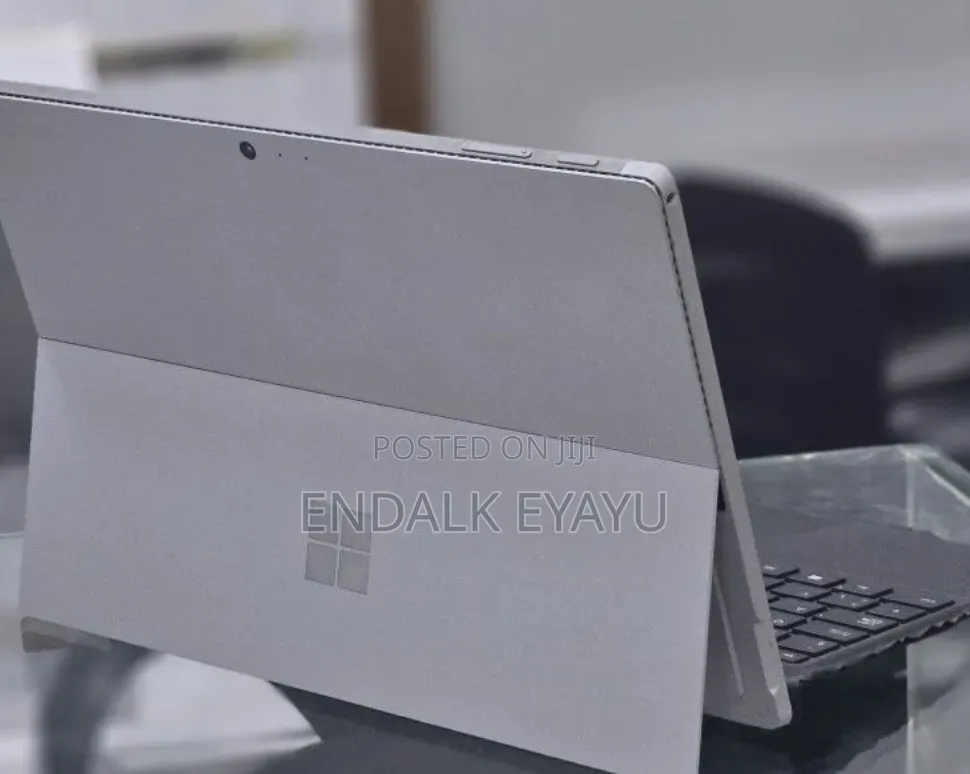 New Laptop Microsoft Surface Pro 3 8GB Intel Core i7 SSD 256GB