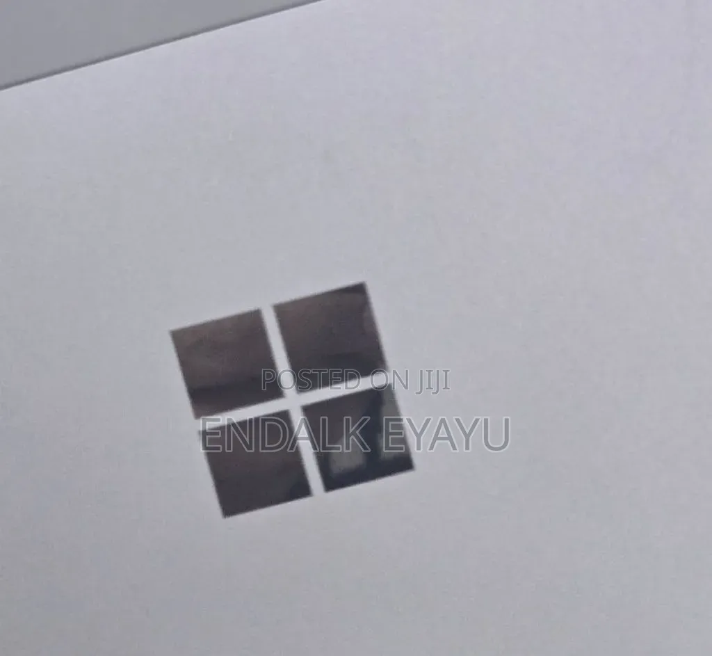 New Laptop Microsoft Surface Pro 3 8GB Intel Core i7 SSD 256GB