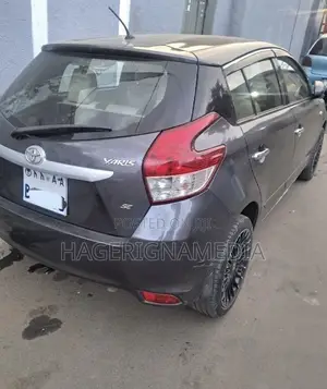 Toyota Yaris 2014 Gray