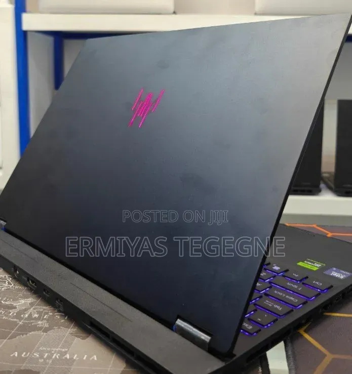 New Laptop Acer Predator Helios 300 16GB Intel Core Ultra 9 SSD 512GB