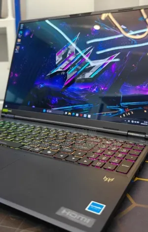 New Laptop Acer Predator Helios 300 16GB Intel Core Ultra 9 SSD 512GB