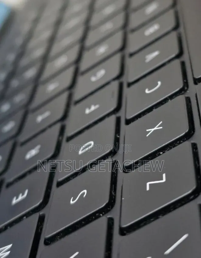 New Laptop Dell Precision 5550 16GB Intel Core i7 SSD 512GB