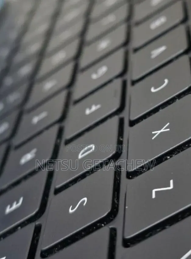 New Laptop Dell Precision 5550 16GB Intel Core i7 SSD 512GB