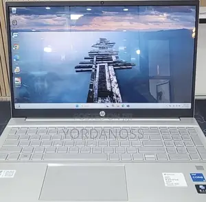 New Laptop HP Pavilion 10 16GB Intel Core i5 SSD 512GB