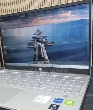 New Laptop HP Pavilion 10 16GB Intel Core i5 SSD 512GB