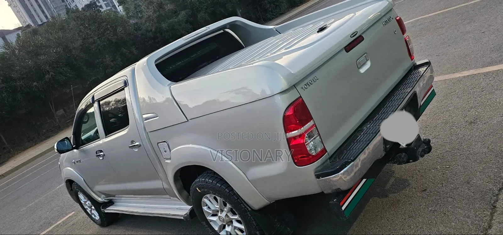 Toyota Hilux 2011 Beige
