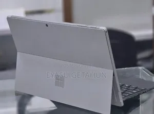 New Laptop Microsoft Surface Pro 3 8GB Intel Core i7 SSD 256GB
