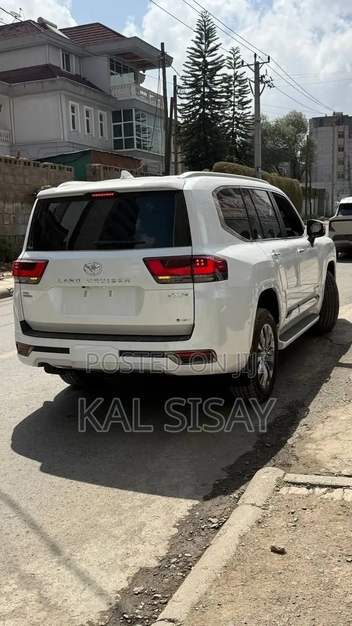 New Toyota Land Cruiser 2026 White