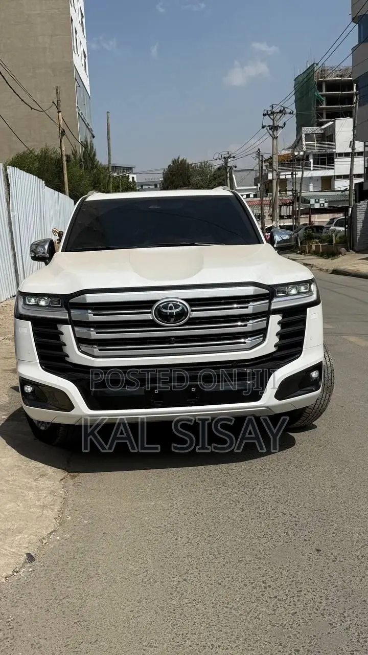 New Toyota Land Cruiser 2026 White