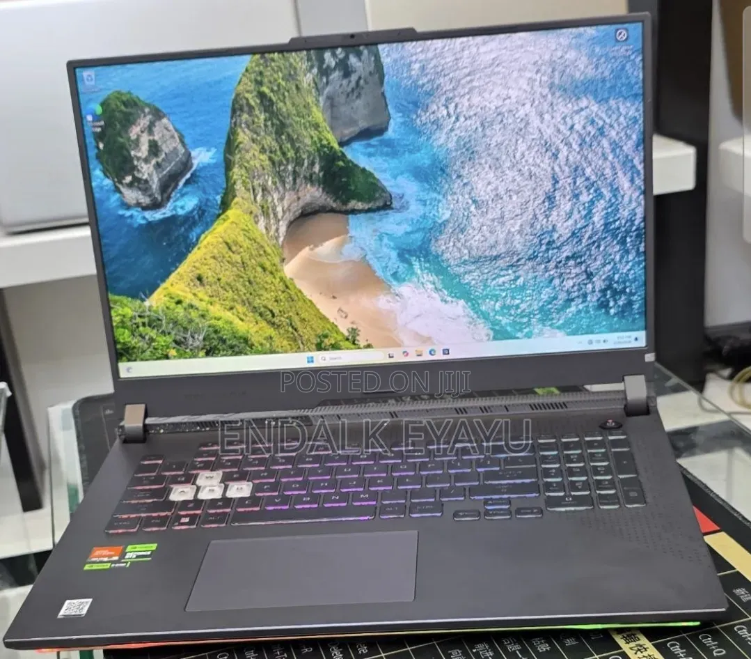 New Laptop Asus G71G 16GB AMD Ryzen 9 SSD 1T