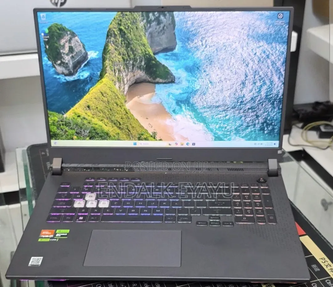 New Laptop Asus G71G 16GB AMD Ryzen 9 SSD 1T