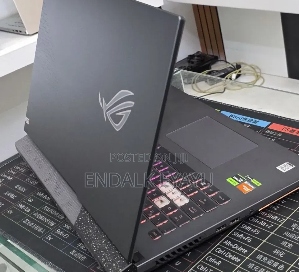 New Laptop Asus G71G 16GB AMD Ryzen 9 SSD 1T