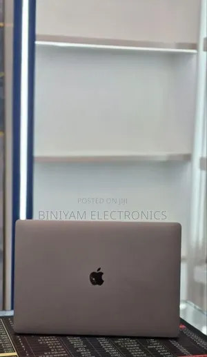 New Laptop Apple MacBook Pro 2019 64GB Intel Core i9 SSD 512GB