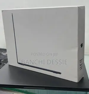 New Laptop Apple MacBook Air 2026 M5 16GB Apple M5 SSD 512GB