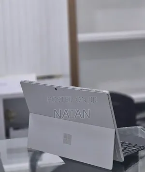 New Laptop Microsoft Surface Pro 3 8GB Intel Core i7 SSD 256GB