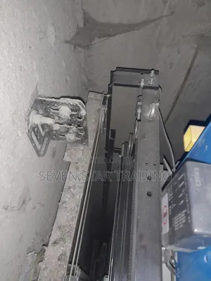 Lift / Elevator
