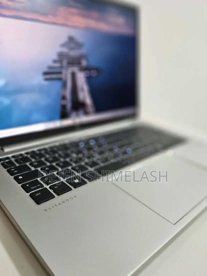 New Laptop HP EliteBook 840 G11 16GB Intel Core Ultra 7 SSD 512GB