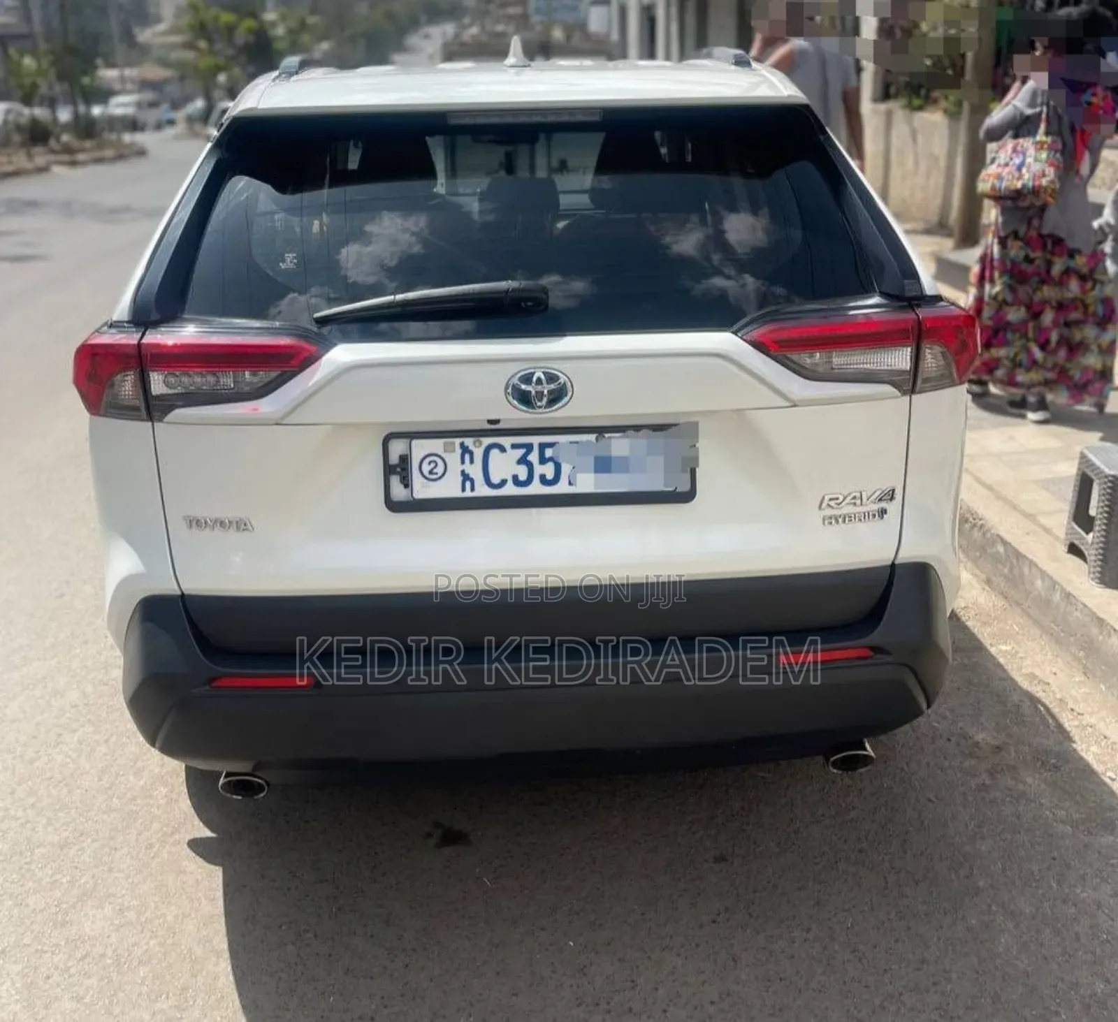 Toyota RAV4 2022 White