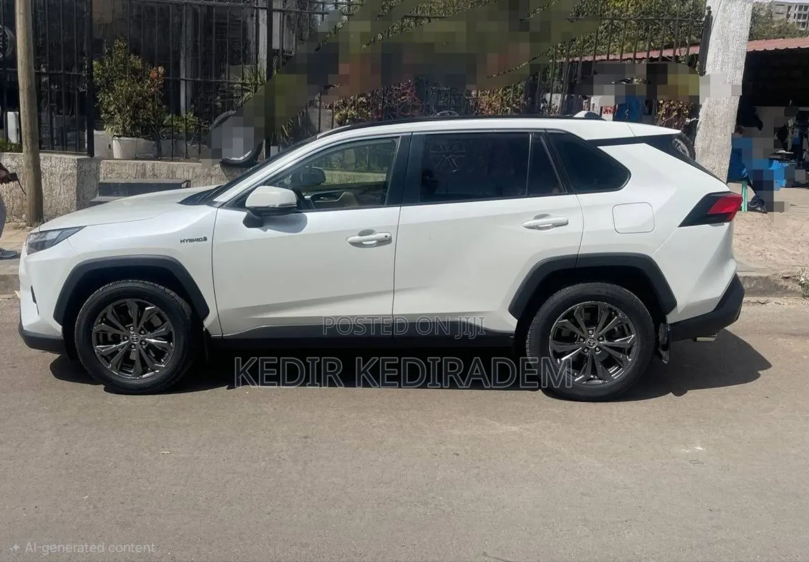 Toyota RAV4 2022 White