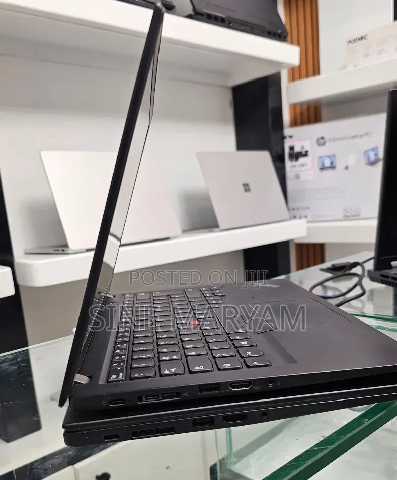 New Laptop Lenovo ThinkPad t495s 8GB AMD Ryzen 7 SSD 512GB