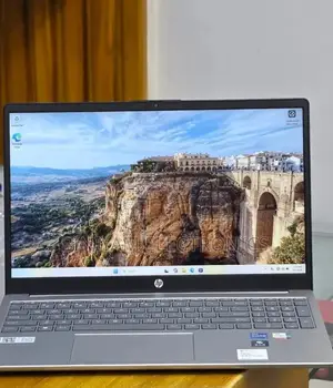New Laptop HP Stream Notebook 16GB Intel Core i7 SSD 1T