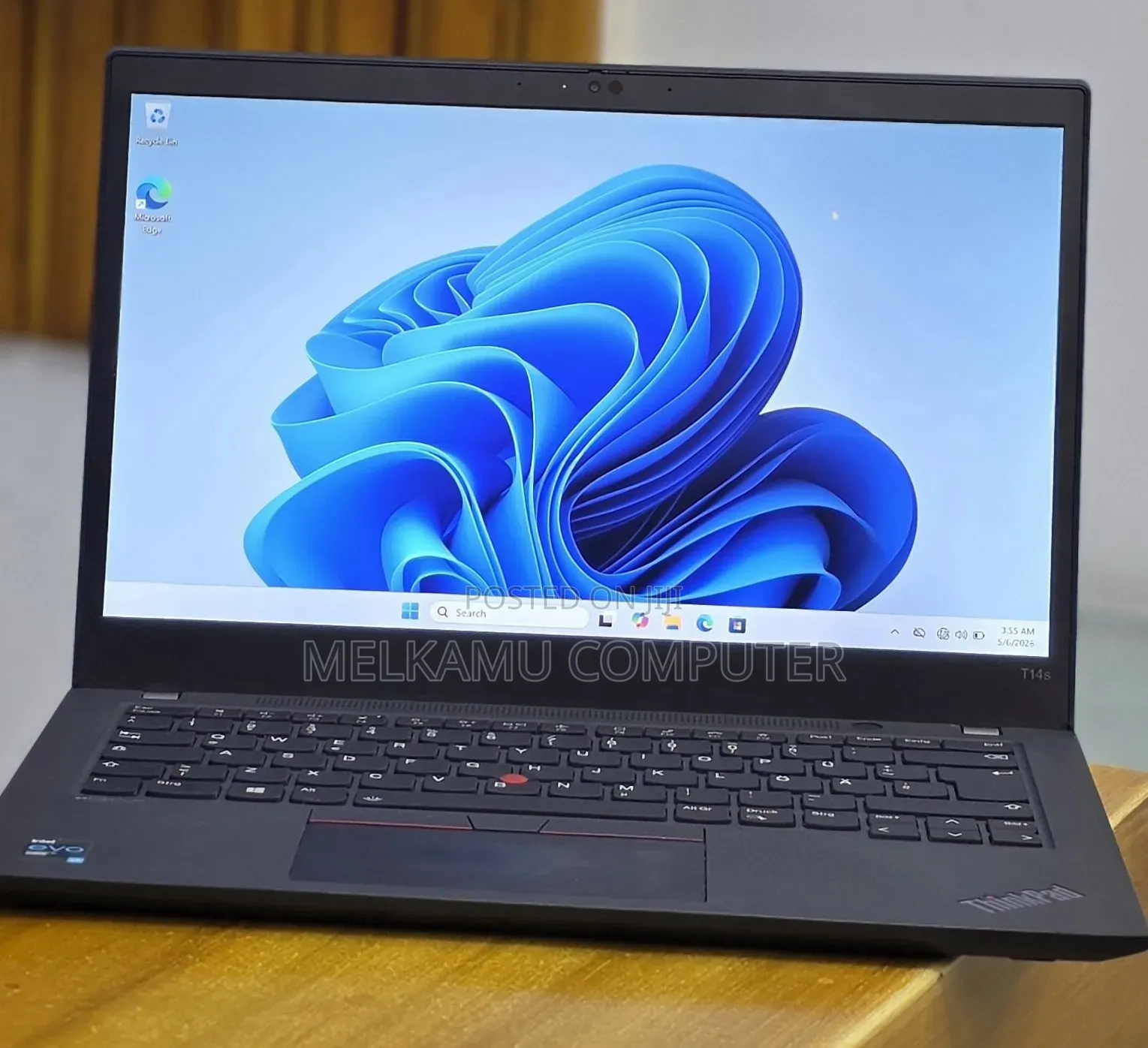 New Laptop Lenovo ThinkPad T14s Gen 2 16GB Intel Core i7 SSD 512GB