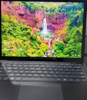 New Laptop Microsoft Surface 16GB Intel Core i7 SSD 512GB
