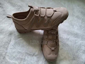Brand New Women Very Comfortable Walking Shoes. Size 35-40. 3200br