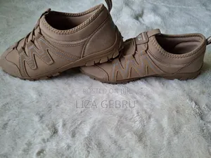 Brand New Women Very Comfortable Walking Shoes. Size 35-40. 3200br