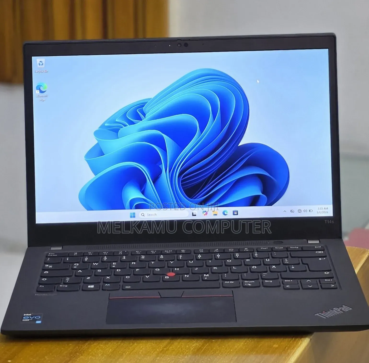 New Laptop Lenovo ThinkPad T14s Gen 2 16GB Intel Core i7 SSD 512GB