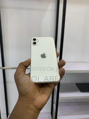 New Apple iPhone 11 128 GB White
